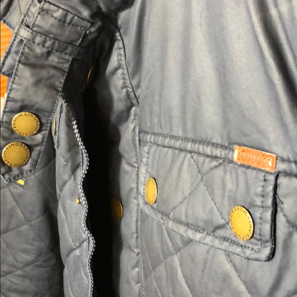 Men’s Jacket - Picture 4 of 6